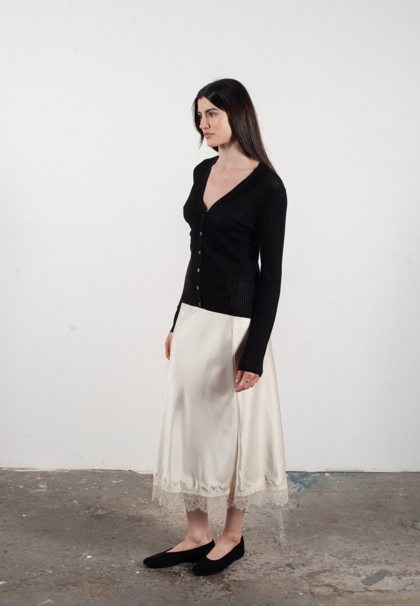 Damen-Cardigan mit V-Ausschnitt aus ultrafeinem, durchbrochenem Kaschmir-Woll-Mix in Schwarz - FRIDA 3