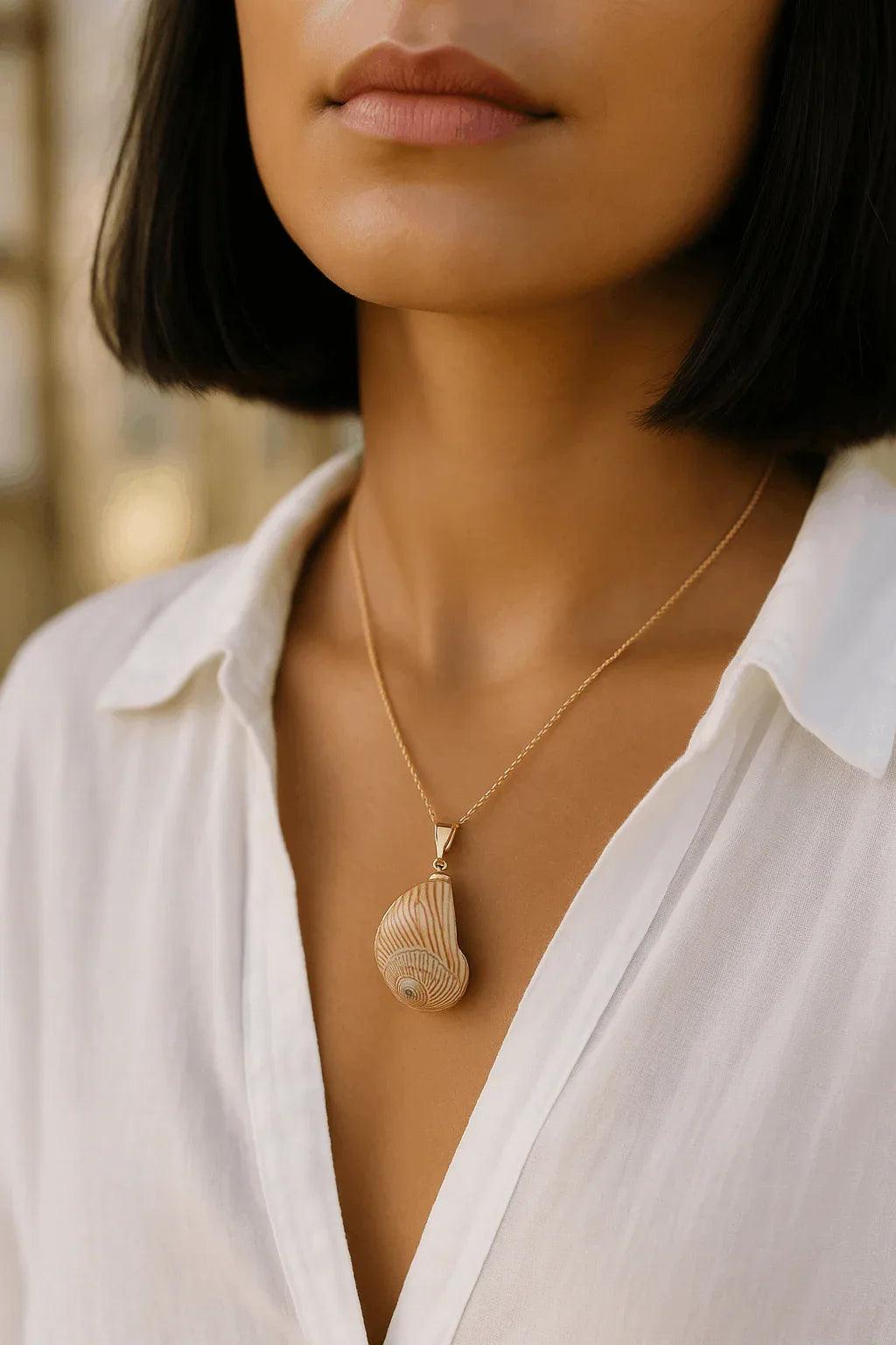 Collier coquillage Line
