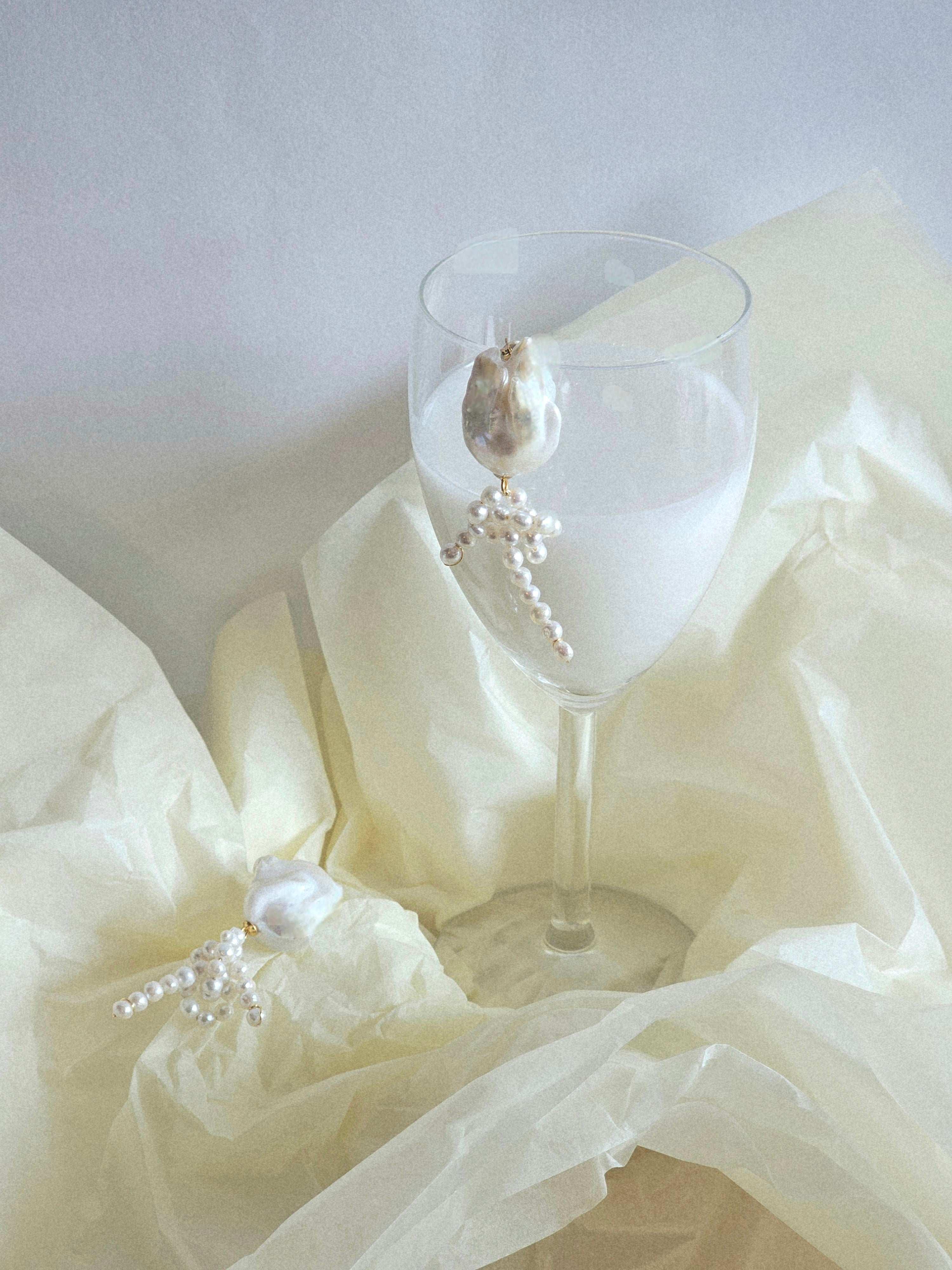 Boucles Jil en perles de culture baroques